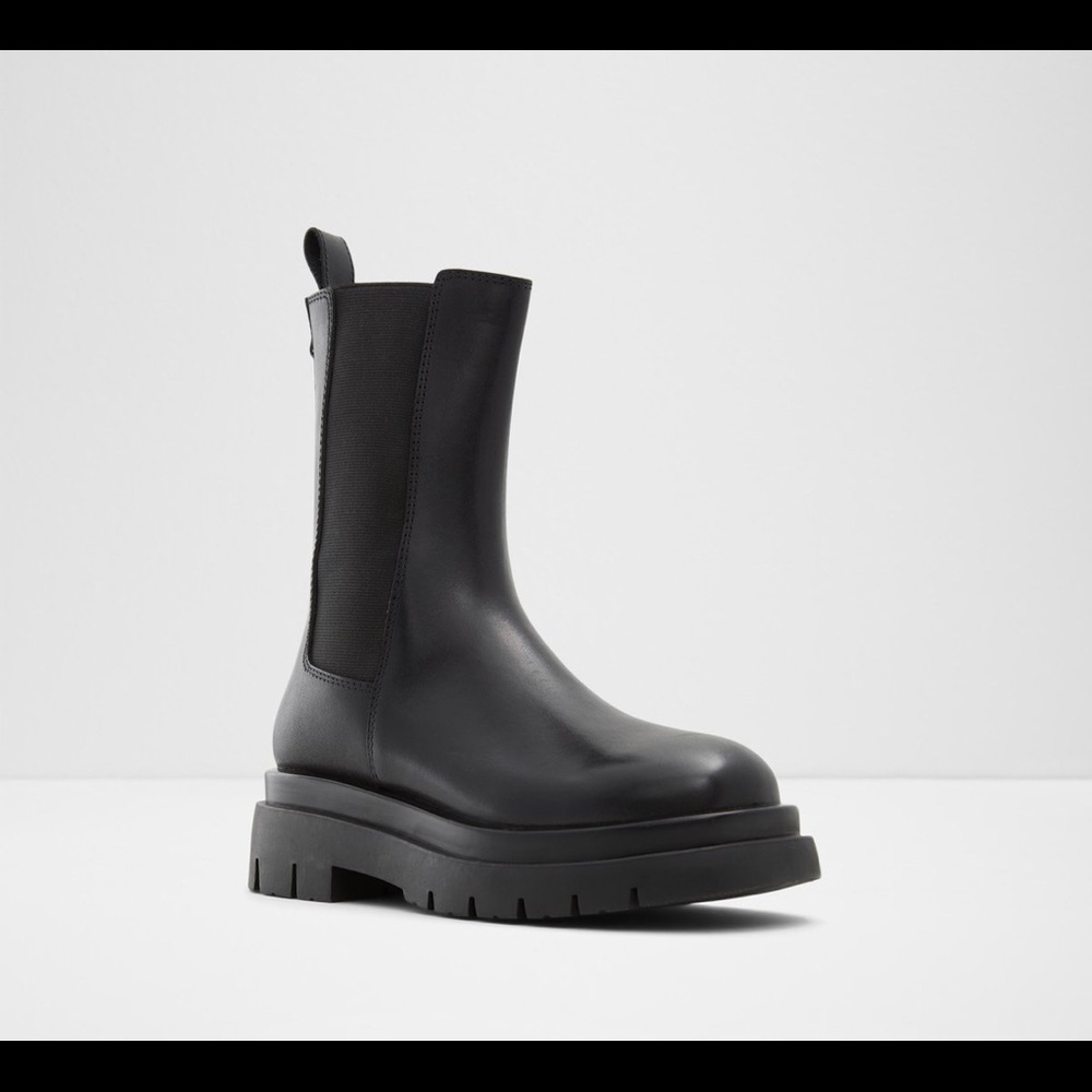 ALDO MAPLE BOOTS 7.5